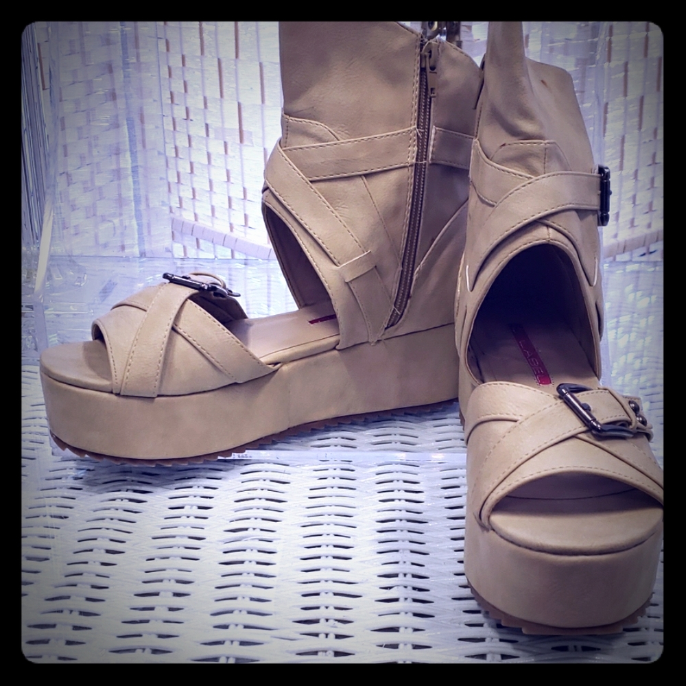 Gladiator sandles